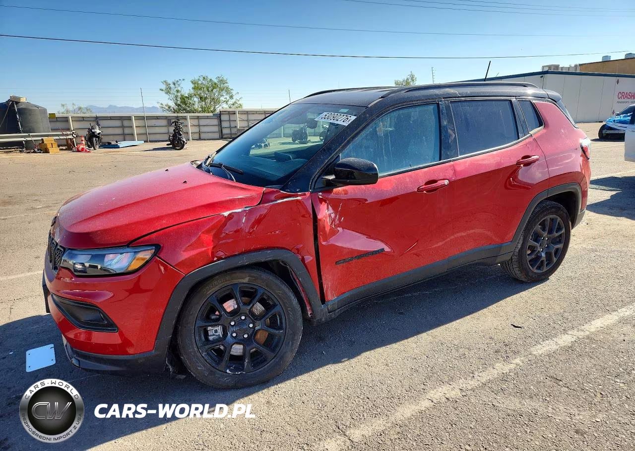2023 Jeep Compass Latitude – zdjęcie 1 z 12