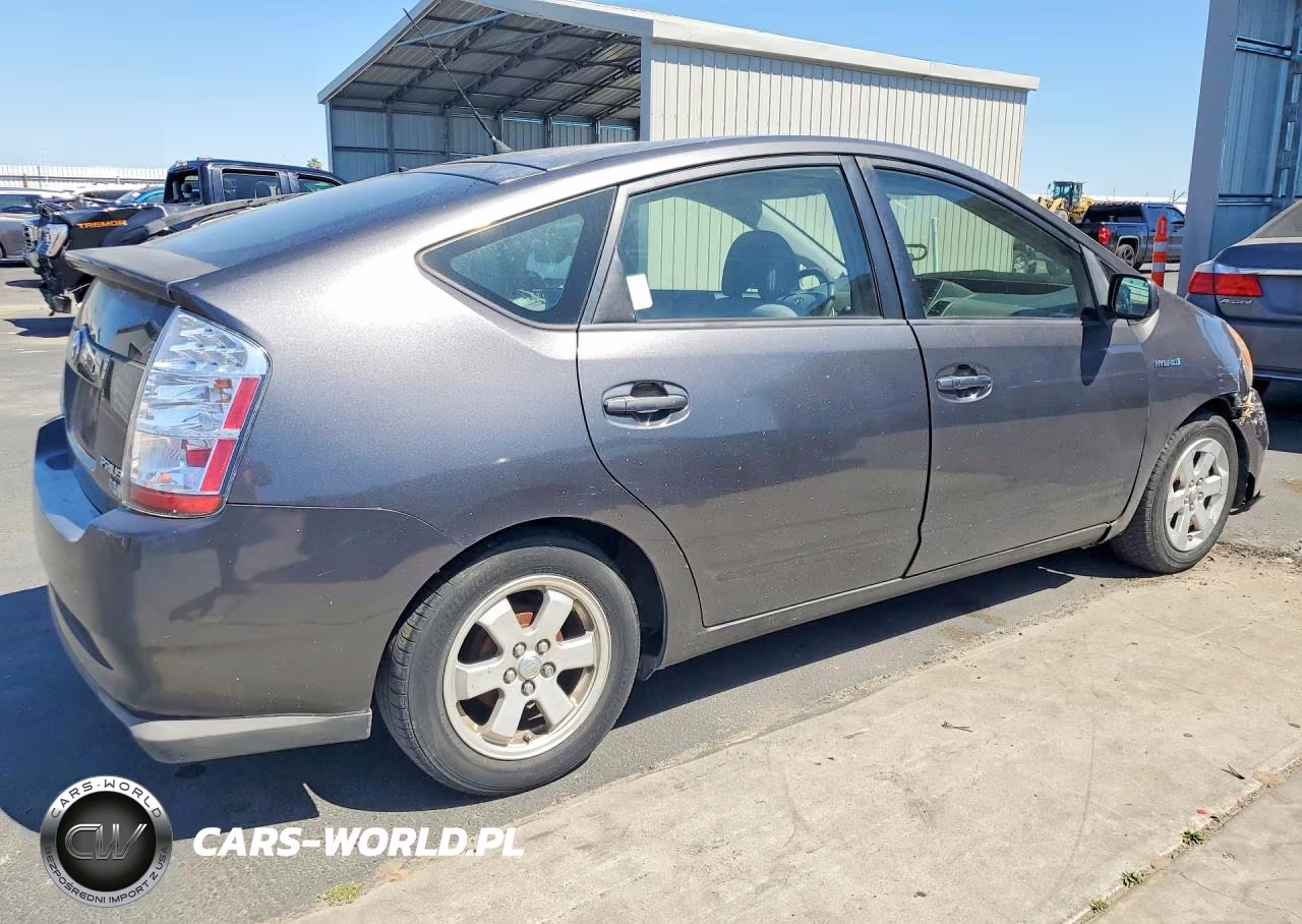 2008 Toyota Prius Base VIN:JTDKB20U383307044 - 3