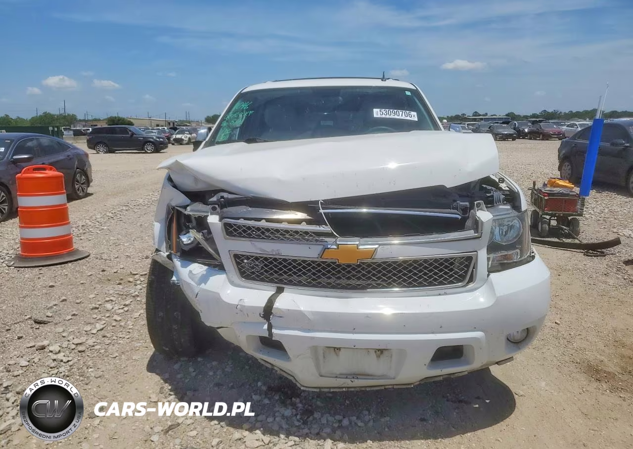 2014 Chevrolet Suburban C1500 Ltz VIN:1GNSCKE03ER183327 - 5