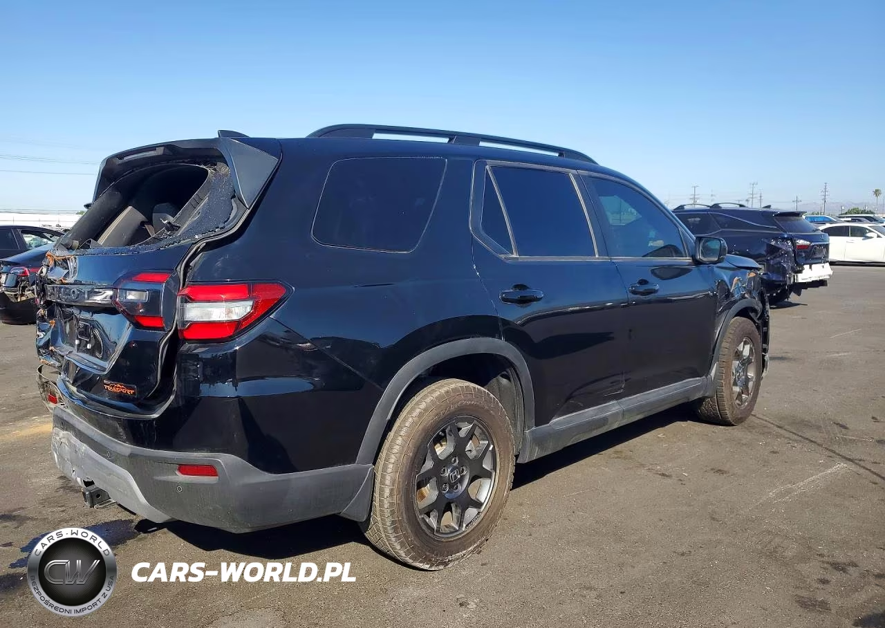 2023 Honda Pilot Trailsport VIN:5FNYG1H63PB056619 - 3