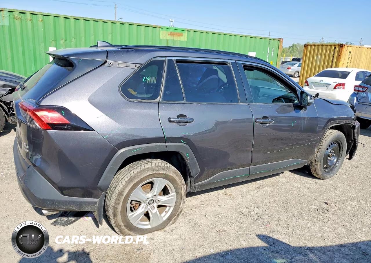 2020 Toyota Rav4 Xle VIN:JTMP1RFV0LJ029709 - 3