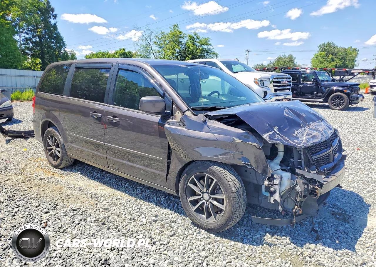 2015 Dodge Grand Caravan Sxt VIN:2C4RDGCG4FR663924 - 4