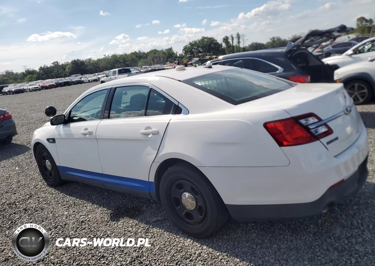 2015 Ford Taurus Police Interceptor VIN:1FAHP2MK9FG115207 - 2