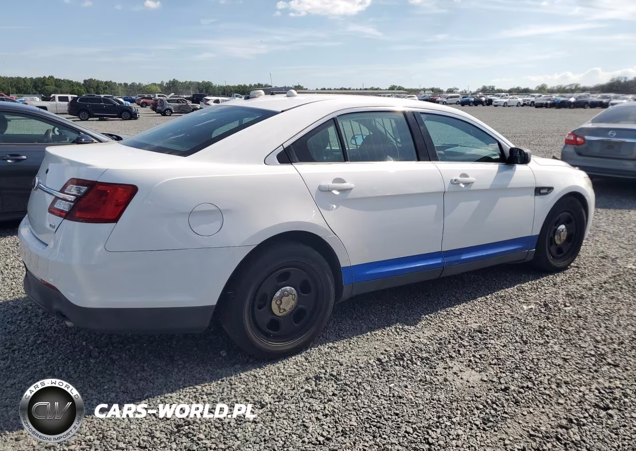 2015 Ford Taurus Police Interceptor VIN:1FAHP2MK9FG115207 - 3