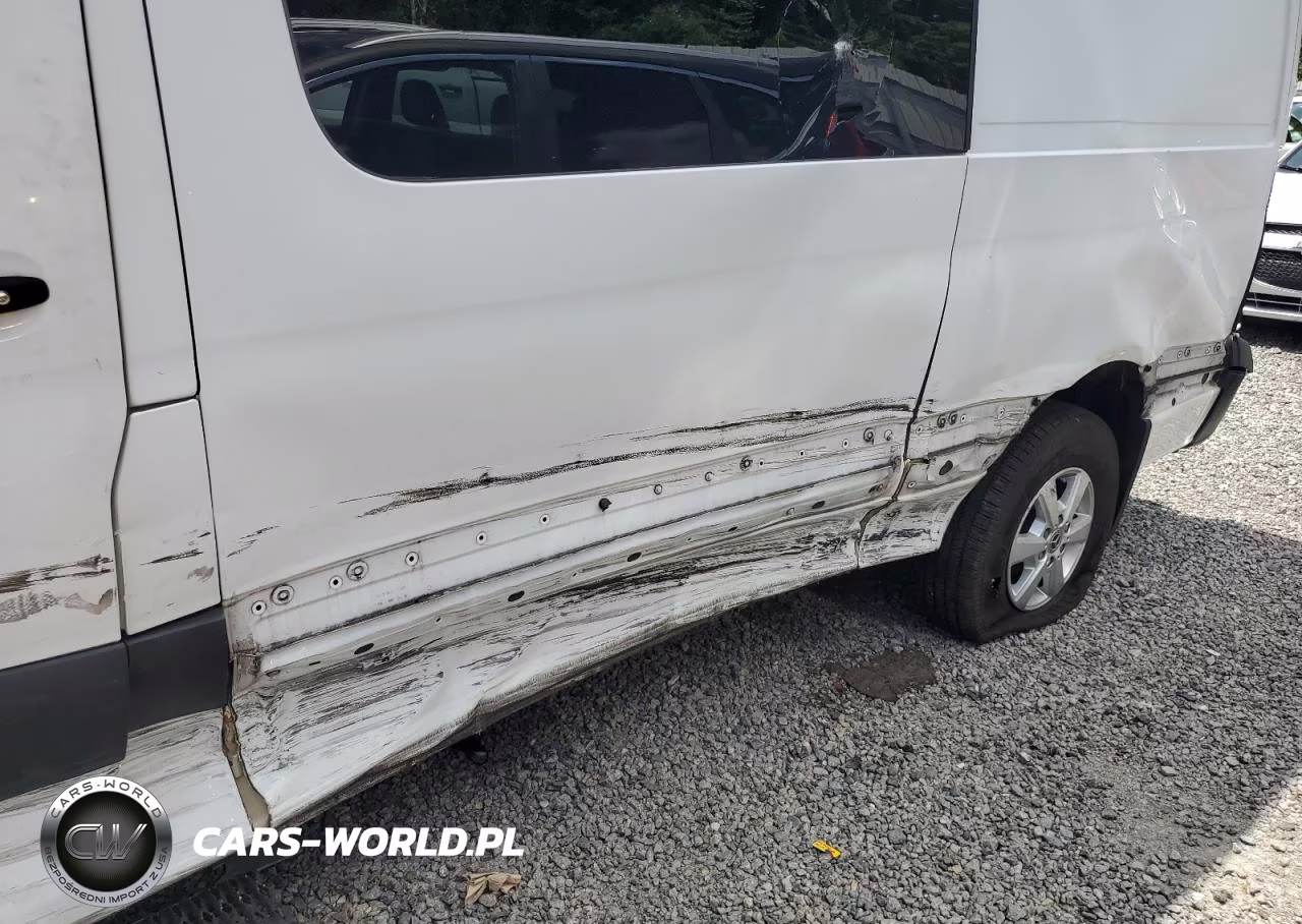 2019 Mercedes-Benz Sprinter 2500 VIN:WD4PF0CD1KP045539 - 9