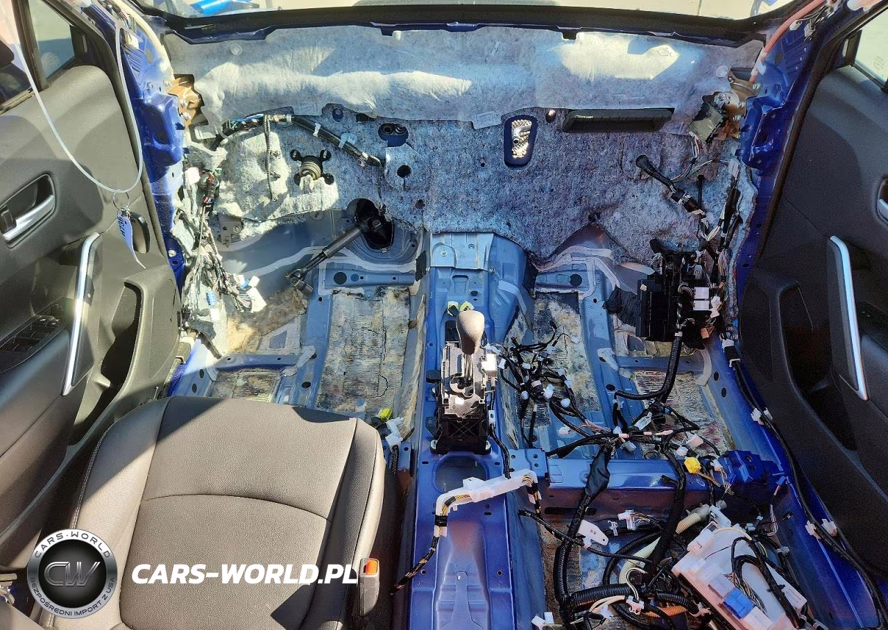 2022 Toyota Corolla Cross Xle VIN:7MUDAABG9NV024743 - 8