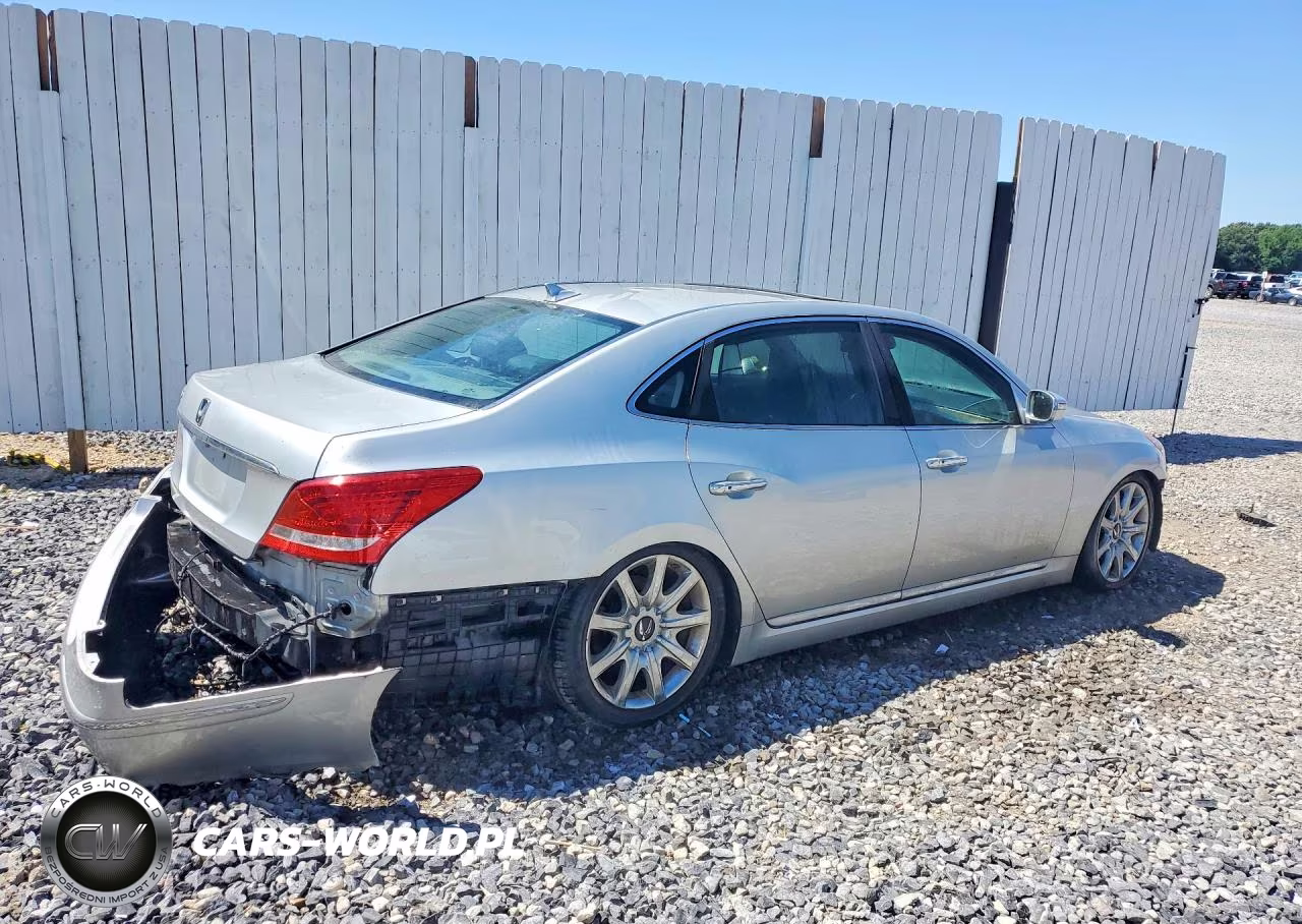 2011 Hyundai Equus Signature VIN:KMHGH4JF2BU029055 - 3