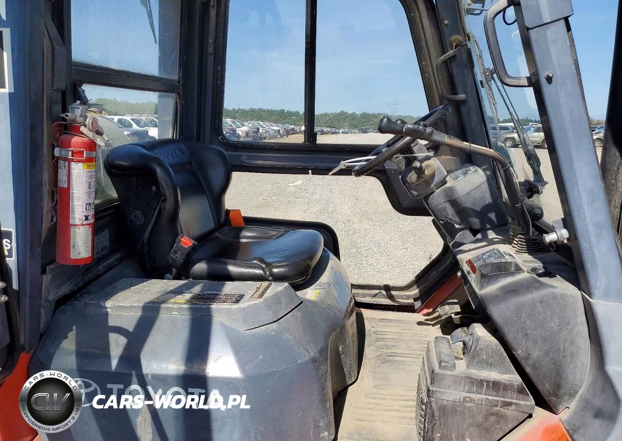 2009 Toyota 7Fgau50 Forklift VIN:00000000000070275 - 5