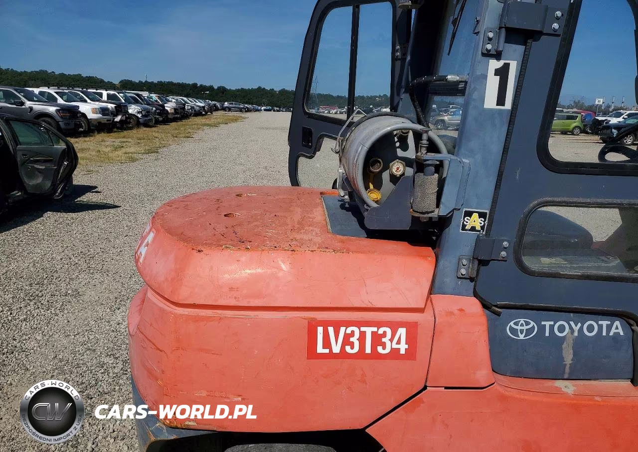 2009 Toyota 7Fgau50 Forklift VIN:00000000000070275 - 6