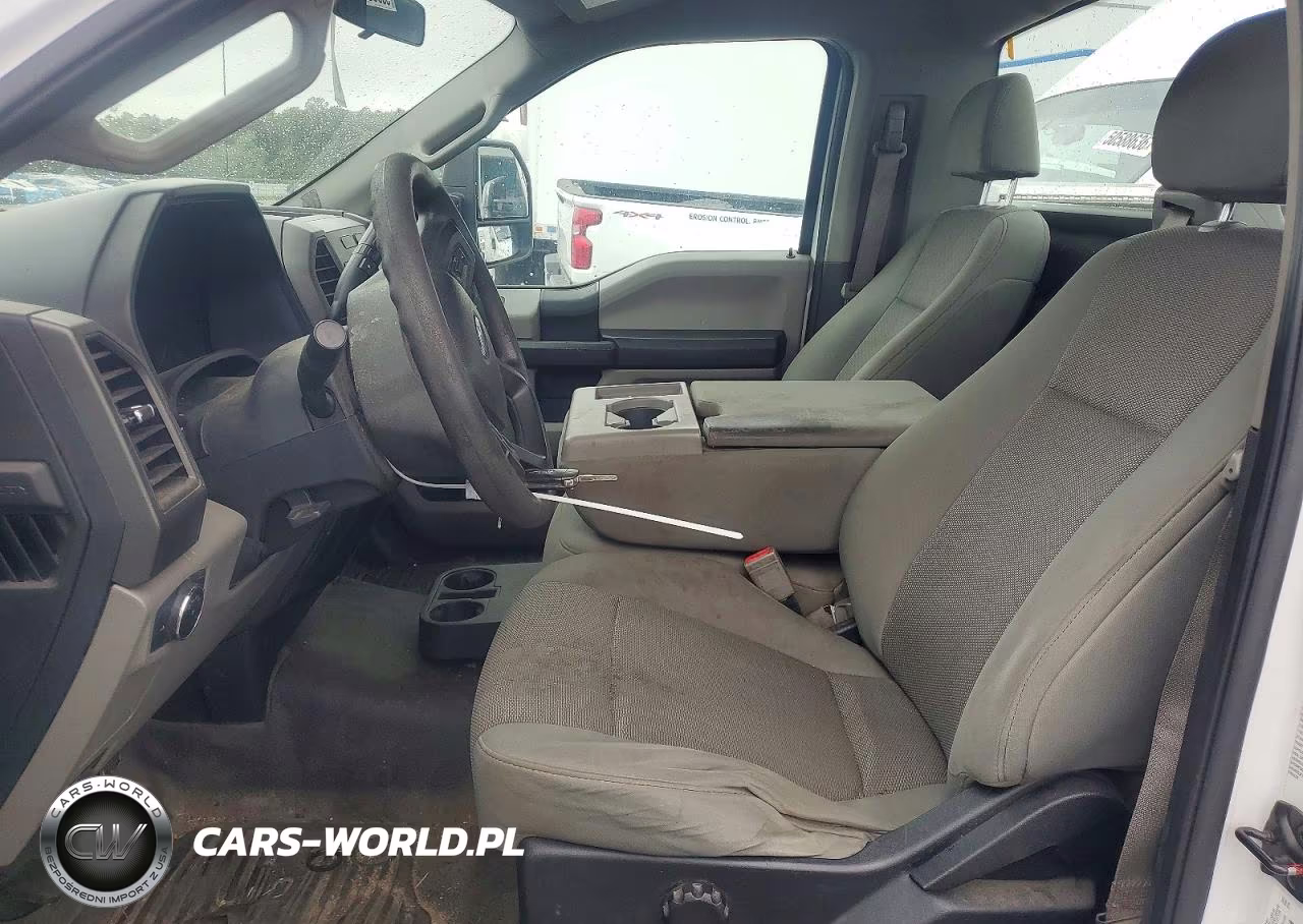 2019 Ford F350 Super Duty VIN:1FDRF3G61KEG11366 - 7