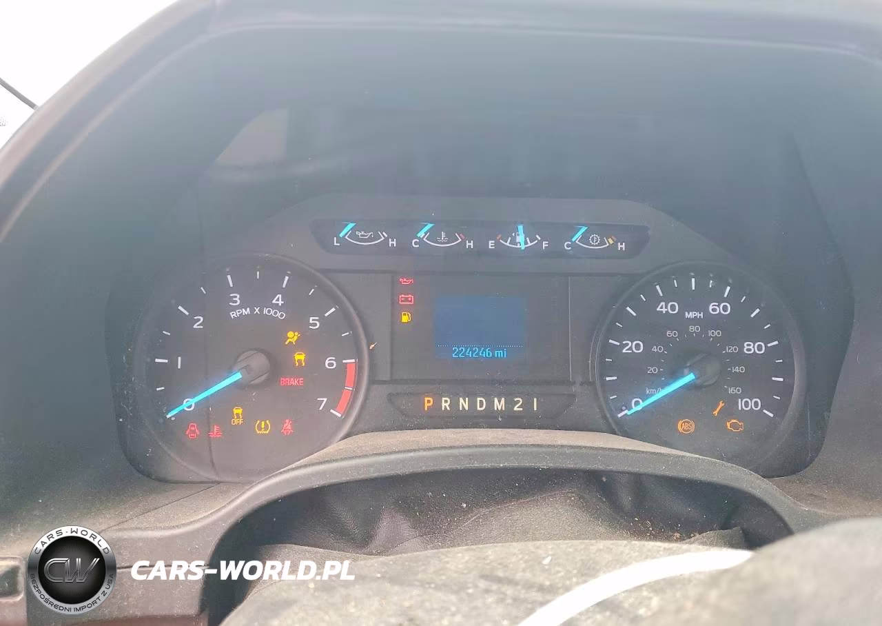 2019 Ford F350 Super Duty VIN:1FDRF3G61KEG11366 - 9