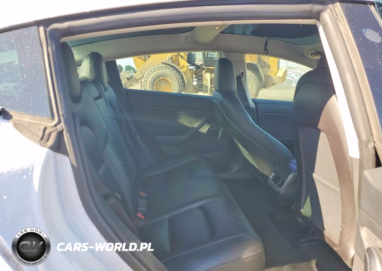 2019 Tesla Model 3 VIN:5YJ3E1EB7KF469394 - 10
