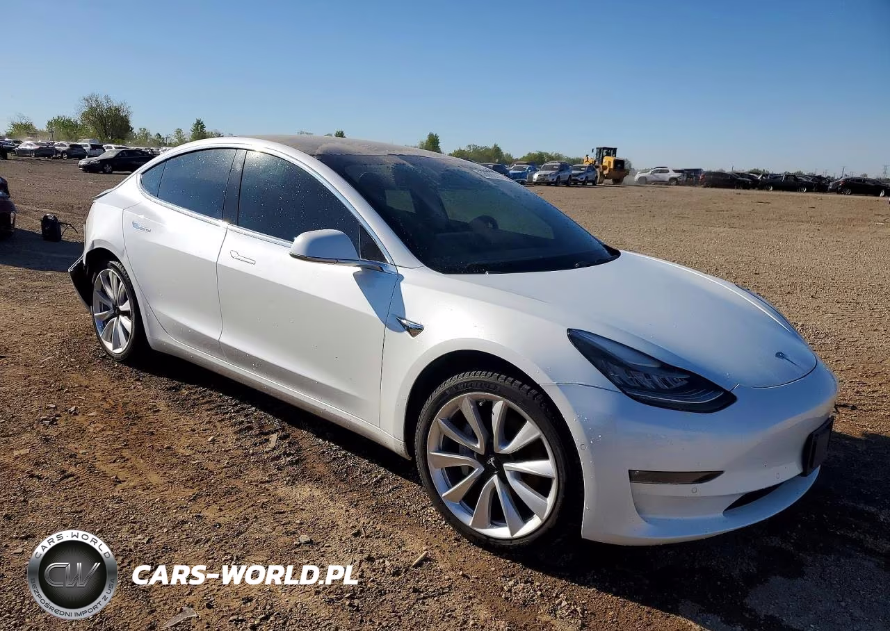 2019 Tesla Model 3 VIN:5YJ3E1EB7KF469394 - 4