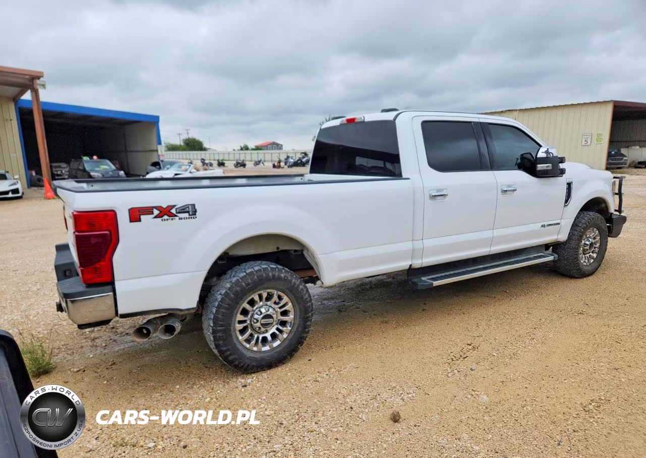 2022 Ford F250 Super Duty VIN:1FT8W2BT9NEE93322 - 3