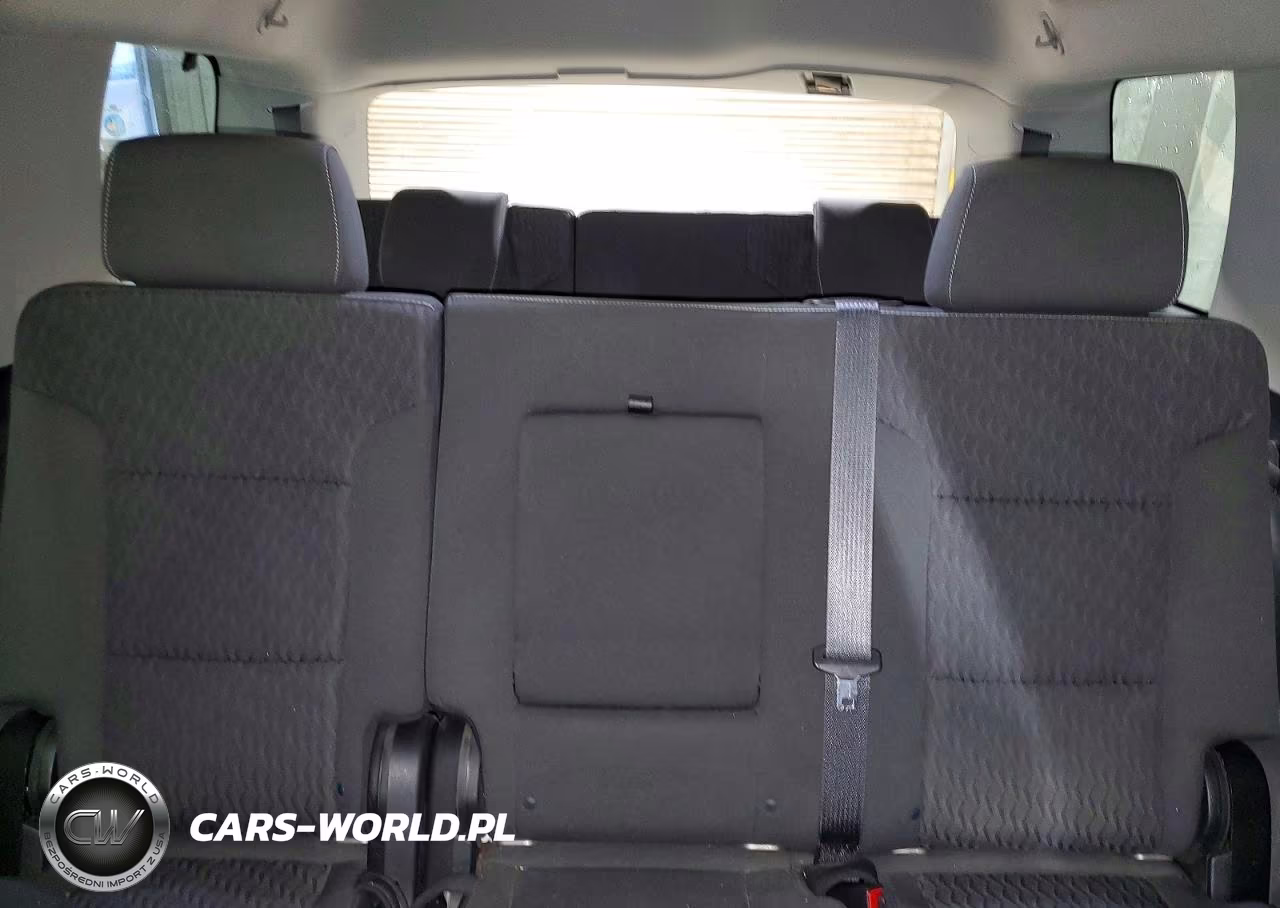 2019 Chevrolet Tahoe K1500 Ls VIN:1GNSKAEC4KR355352 - 10