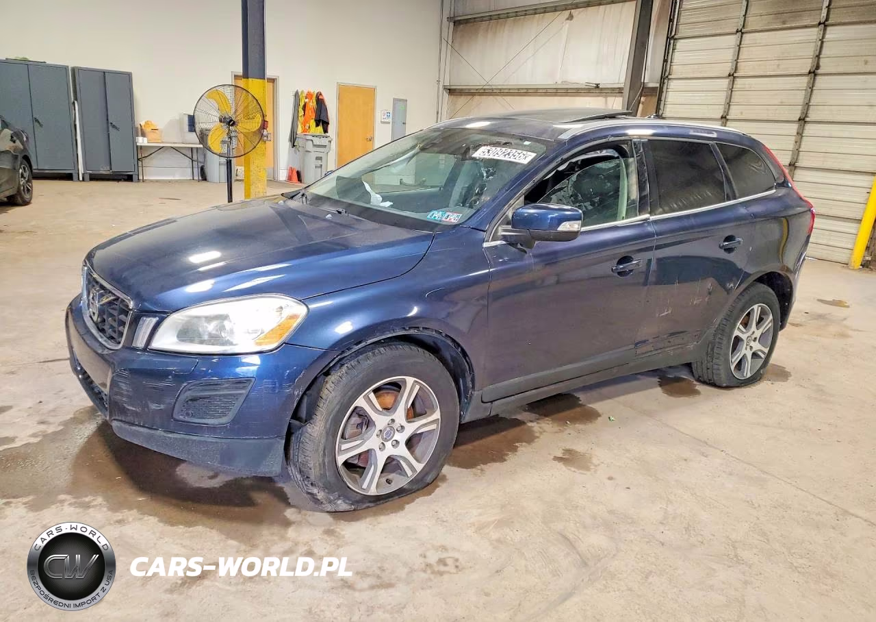 2013 Volvo Xc60 T6-T6 Platinum-T6 Premier Plus-T6 R-Design-T6 R-Design Platinum-T6 R-Design Premier Plus – zdjęcie 1 z 13