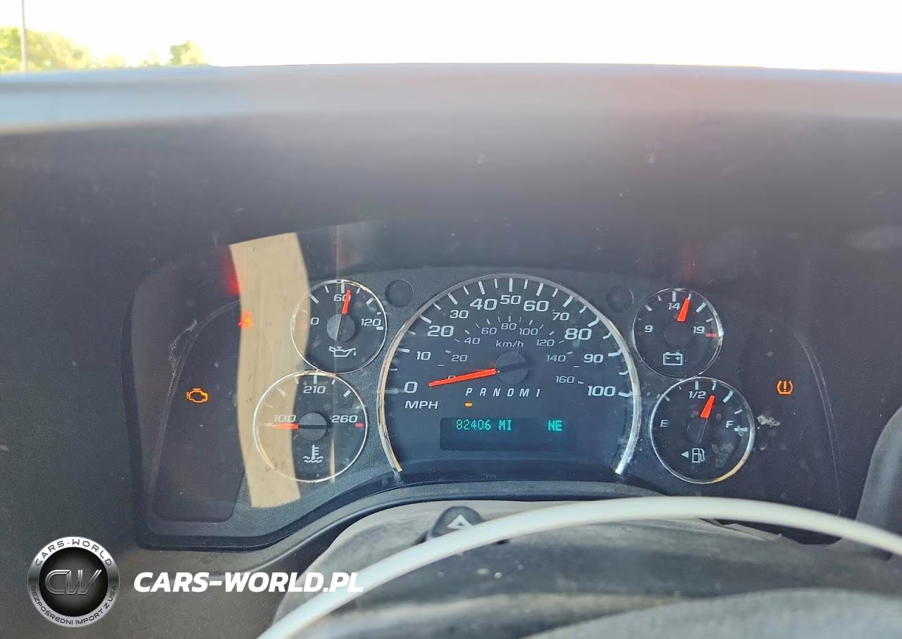 2021 Chevrolet Express G2500 VIN:1GCWGAFP3M1228168 - 9