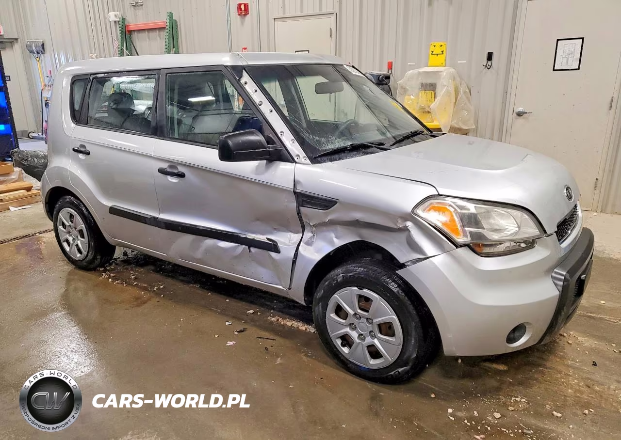 2011 Kia Soul Base VIN:KNDJT2A10B7714526 - 4
