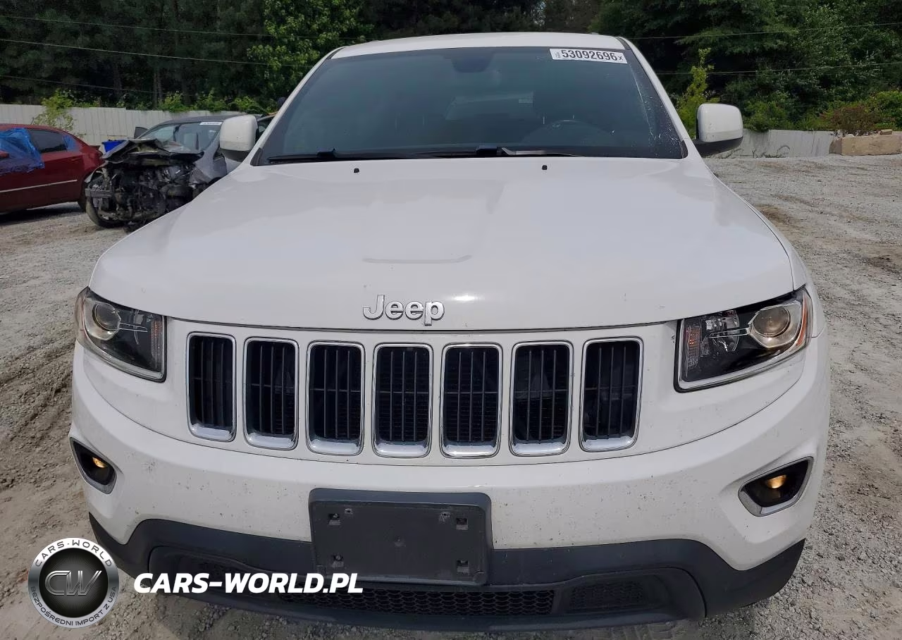 2016 Jeep Grand Cherokee Laredo VIN:1C4RJFAG9GC324284 - 5