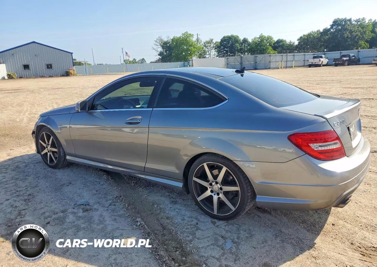 2015 Mercedes-Benz C 250 VIN:WDDGJ4HB7FG402208 - 2