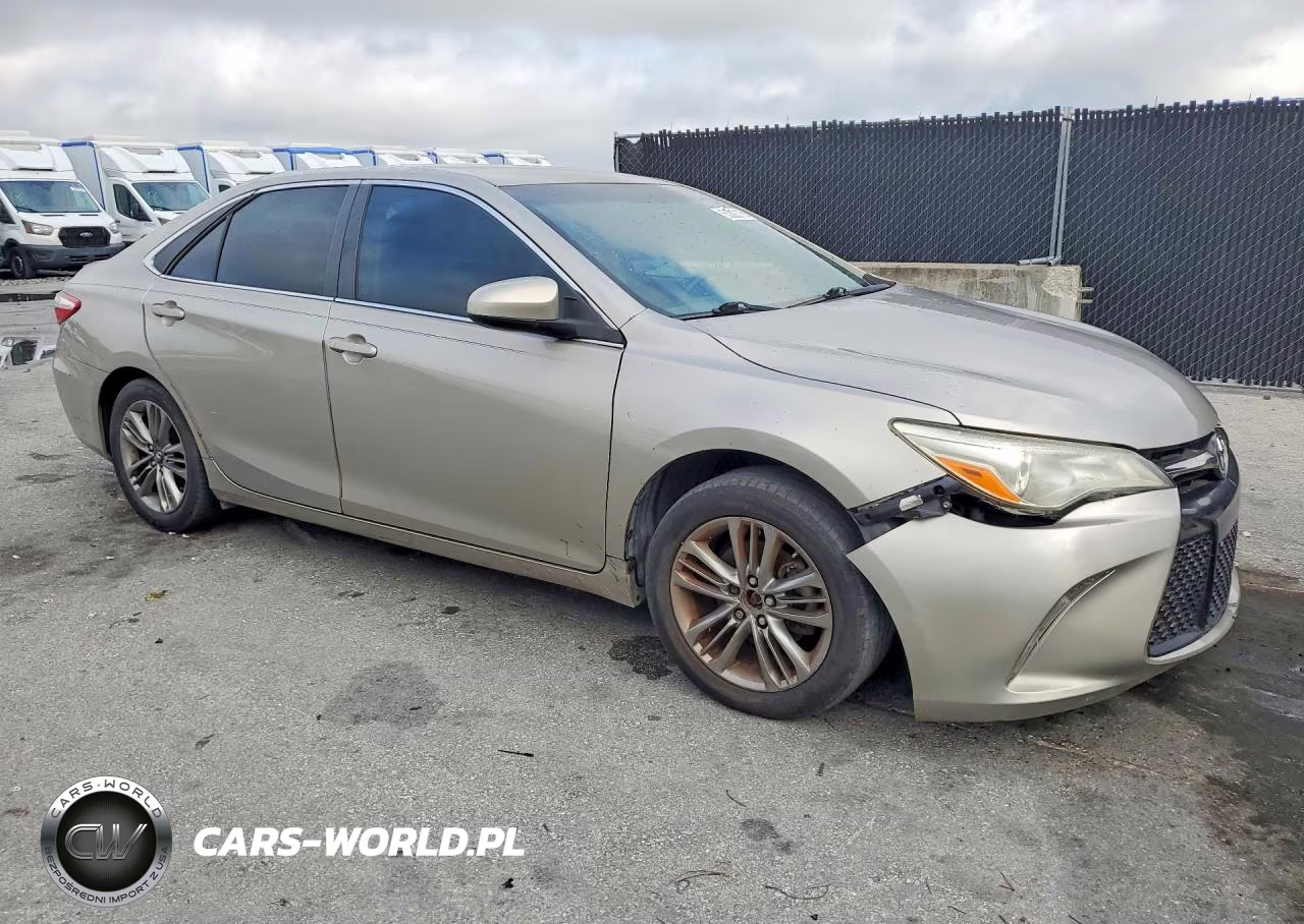 2017 Toyota Camry Se VIN:4T1BF1FKXHU809978 - 4