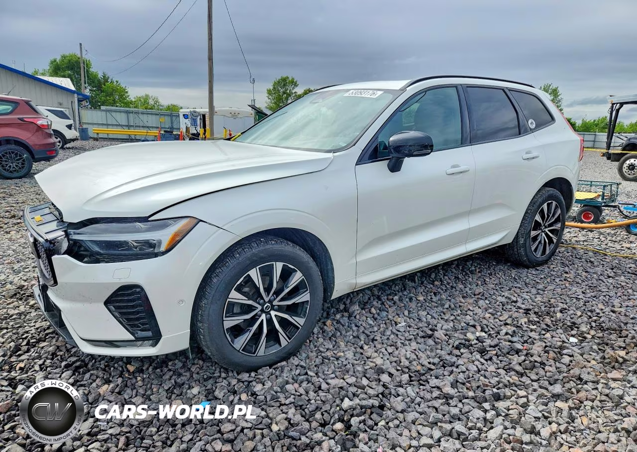 2023 Volvo Xc60 Plus – zdjęcie 1 z 12
