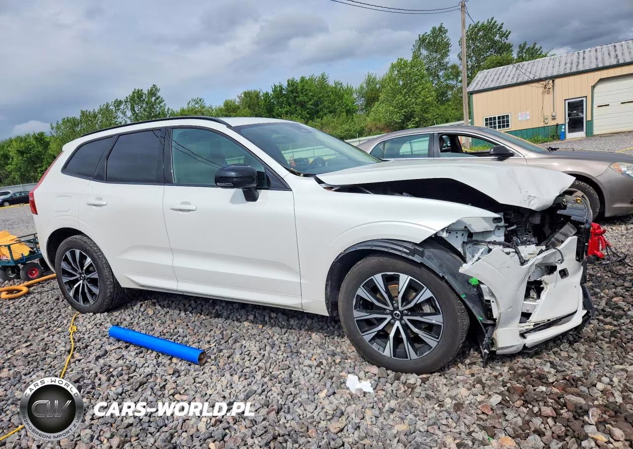 2023 Volvo Xc60 Plus VIN:YV4L12RW9P1219019 - 4
