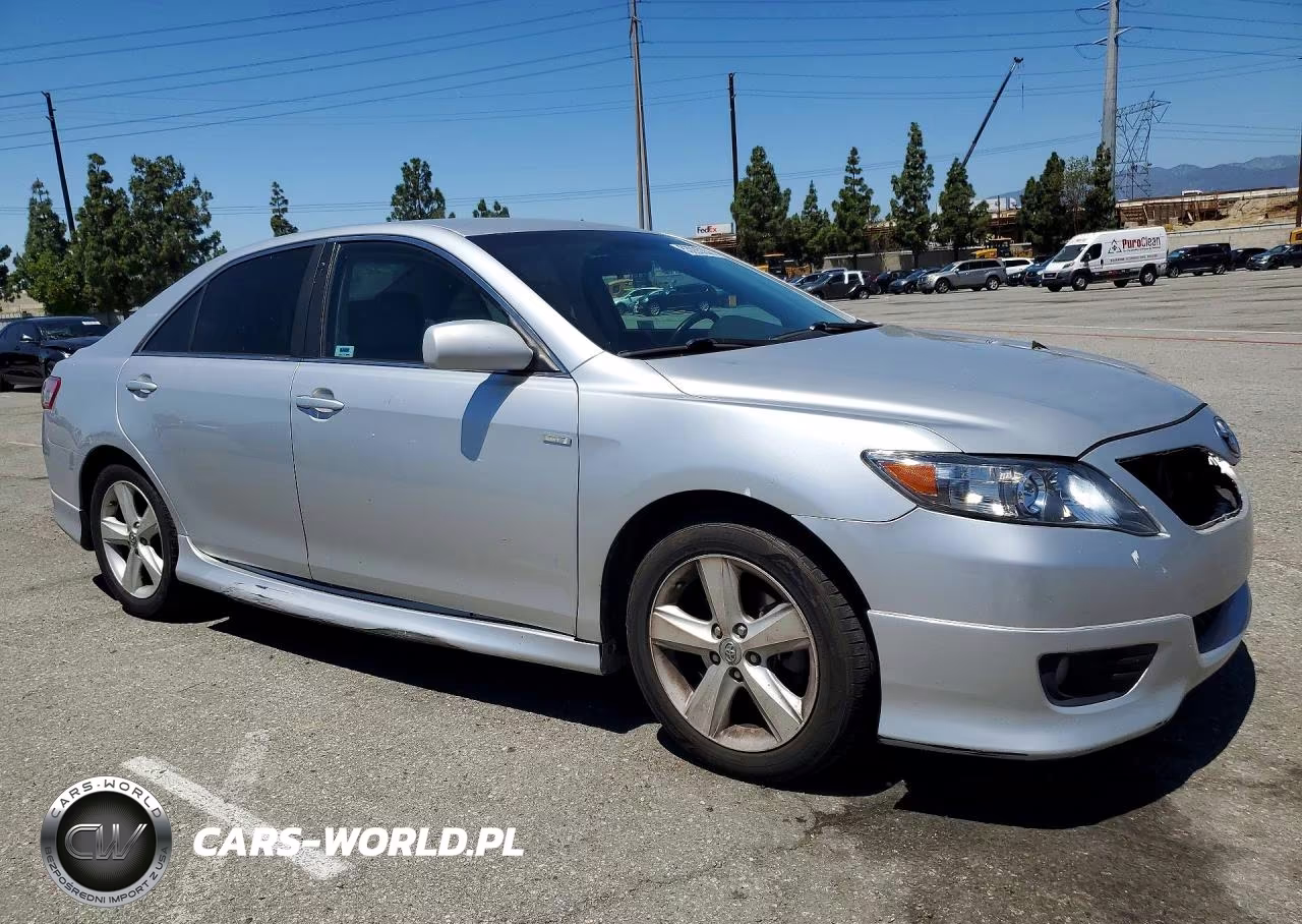2010 Toyota Camry Se V6 VIN:4T1BK3EK1AU598782 - 4