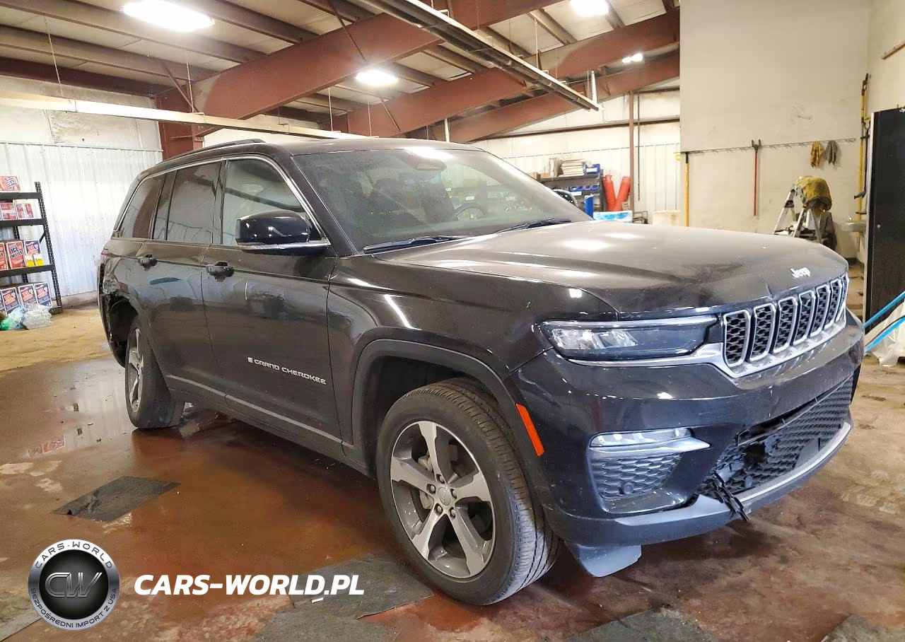 2024 Jeep Grand Cherokee Limited VIN:1C4RJHBG2R8558668 - 4