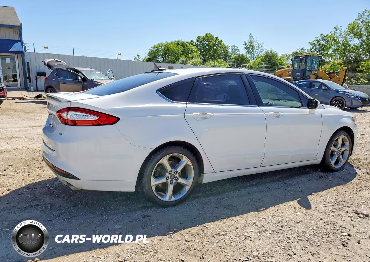 2014 Ford Fusion Se VIN:3FA6P0H71ER111063 - 3