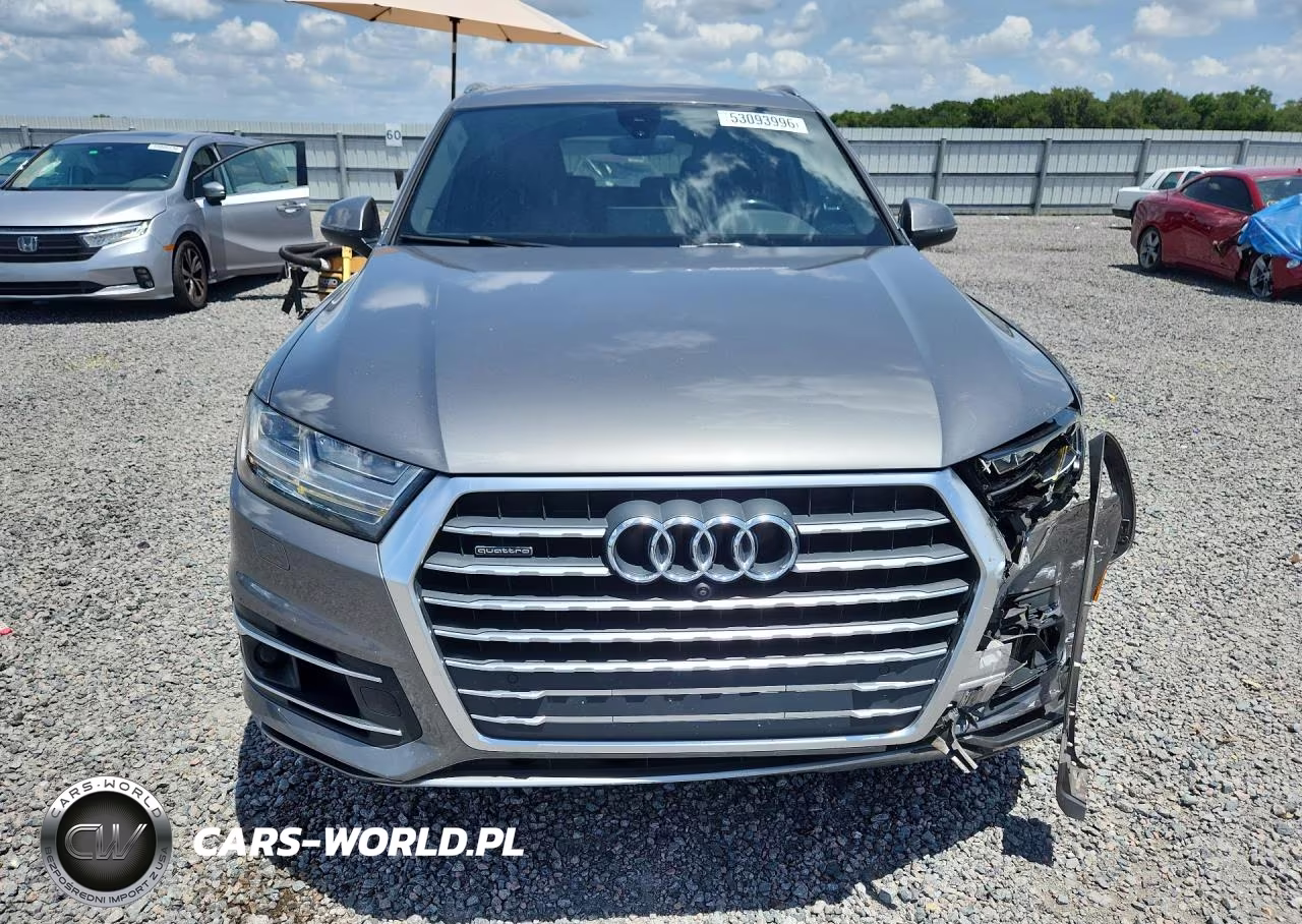 2018 Audi Q7 Premium Plus VIN:WA1LHAF72JD001297 - 5