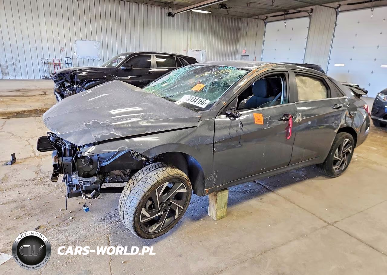 2024 Hyundai Elantra Sel – zdjęcie 1 z 12