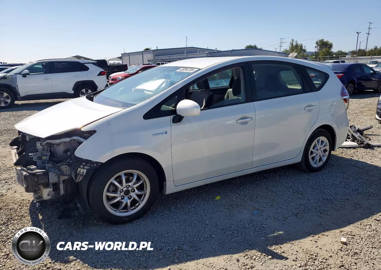 2015 Toyota Prius V Two