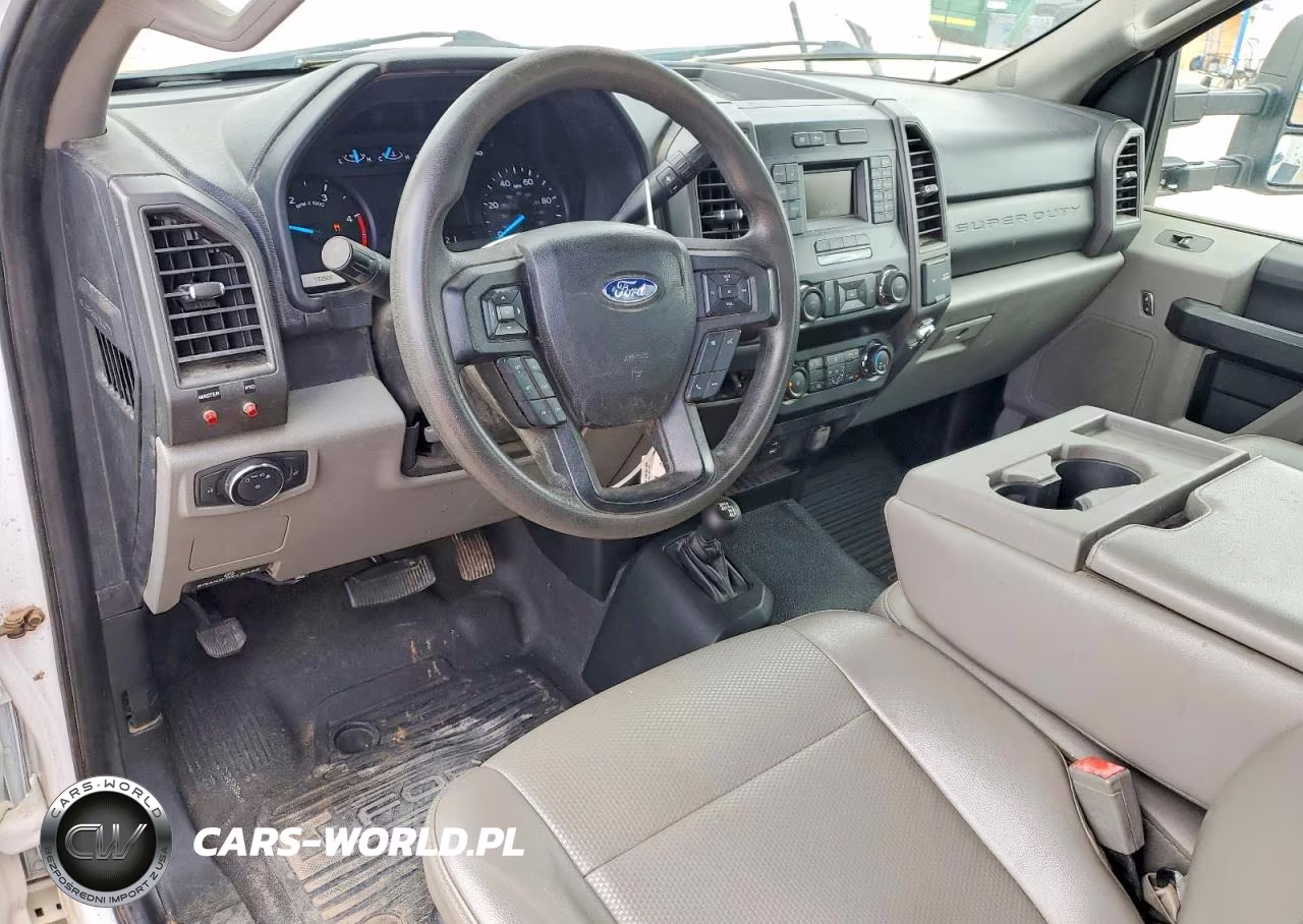 2019 Ford F550 Super Duty Bucket Truck VIN:1FDUF5HT3KDA24490 - 8