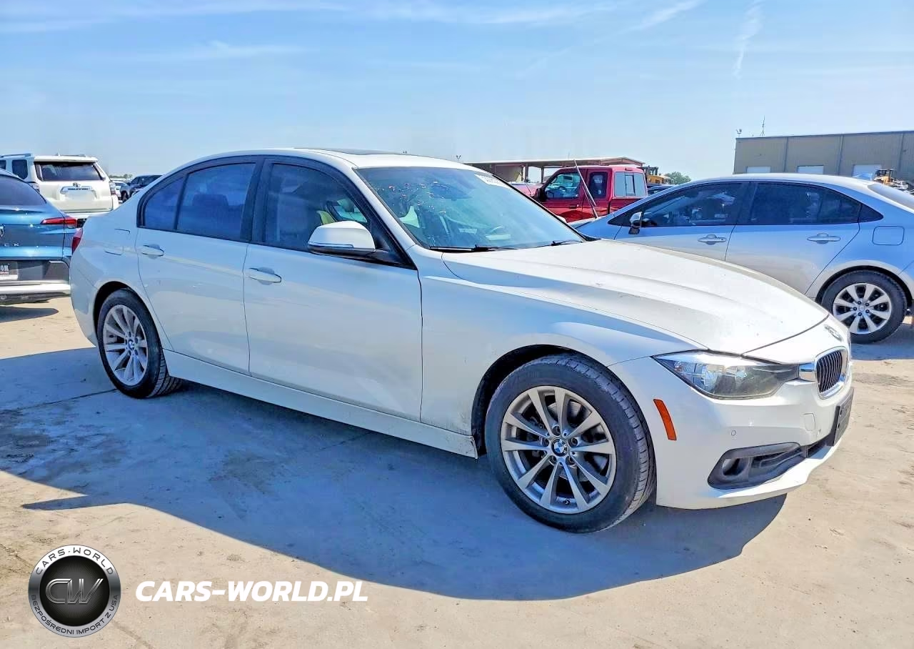 2017 BMW 320 I VIN:WBA8E1G30HNU16507 - 4