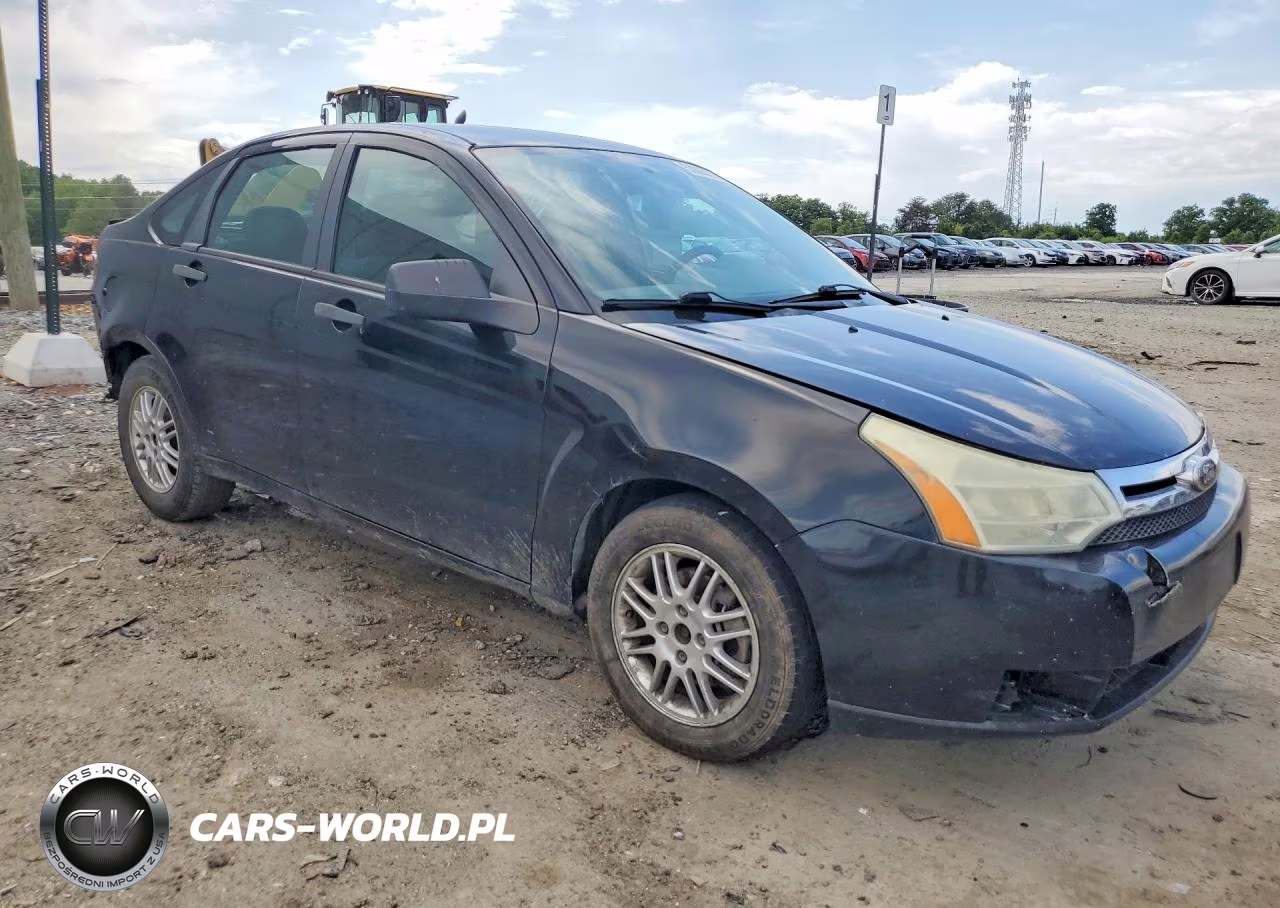 2011 Ford Focus Se VIN:1FAHP3FN0BW110572 - 4