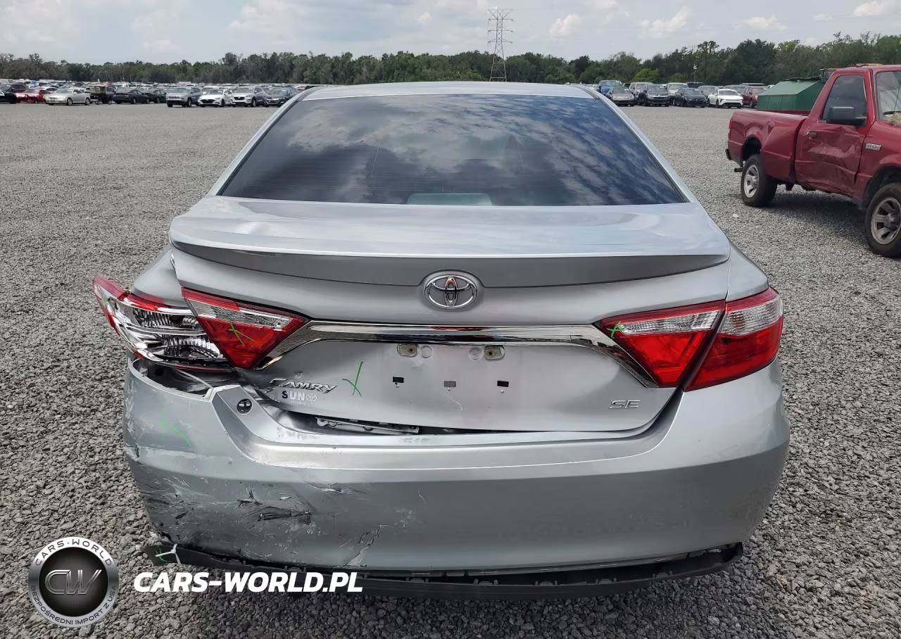 2015 Toyota Camry Se VIN:4T1BF1FK0FU100120 - 6