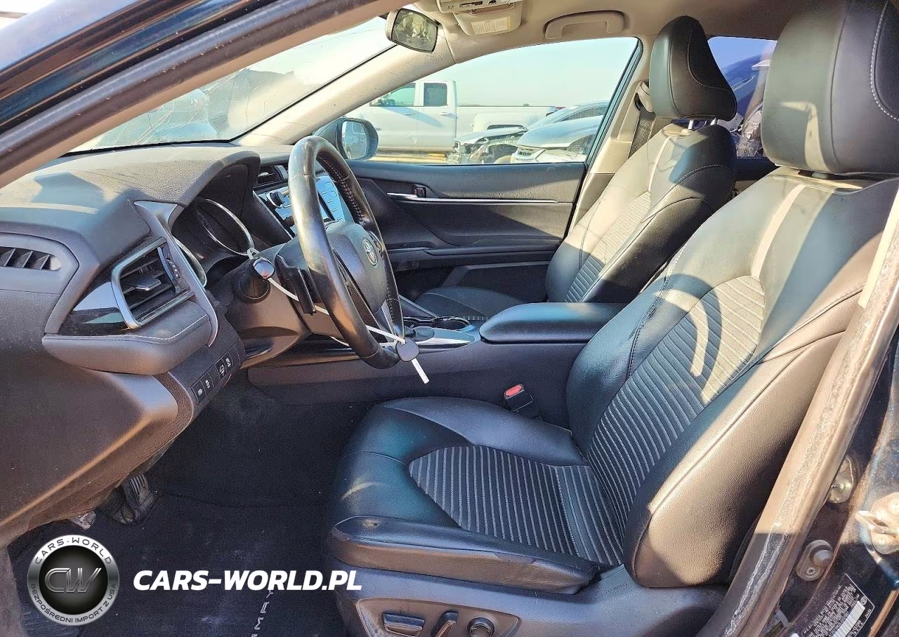 2020 Toyota Camry Se VIN:4T1G11AK3LU337661 - 7