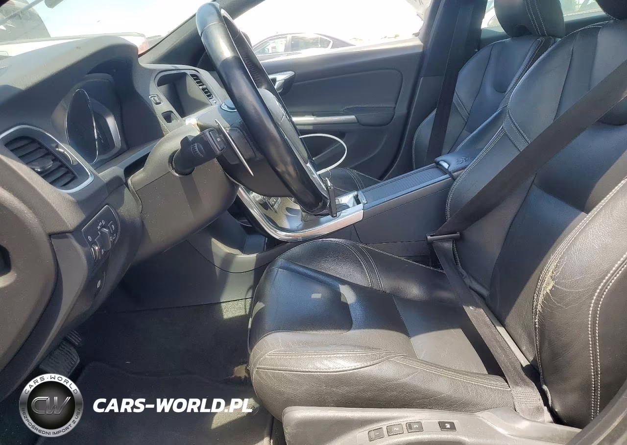 2015 Volvo S60 Premier VIN:YV140MFK8F2357046 - 7