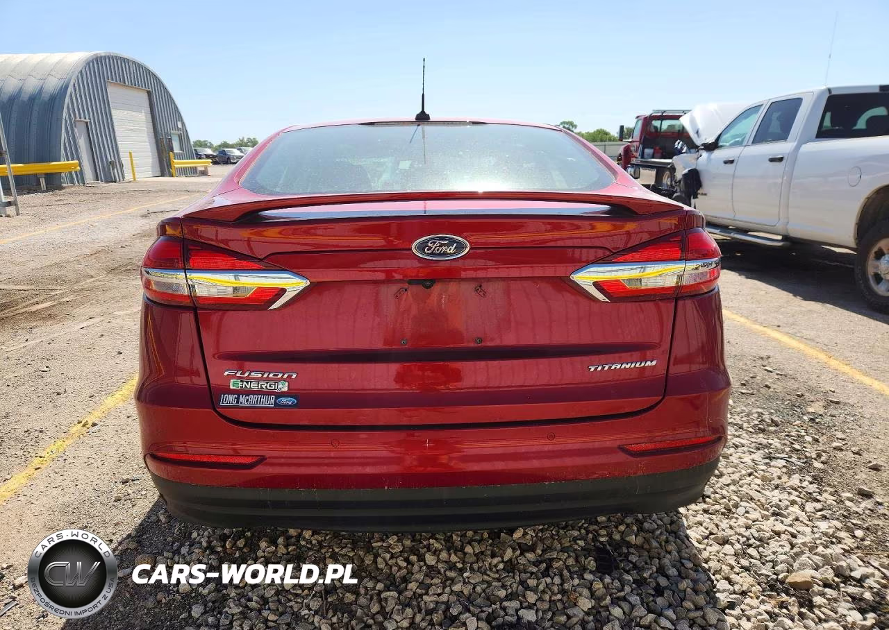 2019 Ford Fusion Titanium VIN:3FA6P0SU2KR266554 - 6