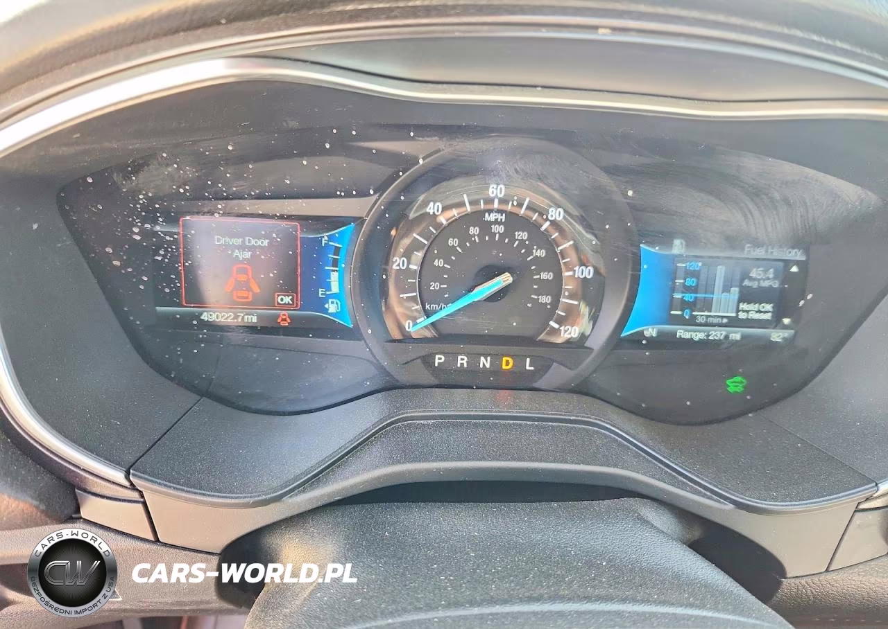 2019 Ford Fusion Titanium VIN:3FA6P0SU2KR266554 - 9