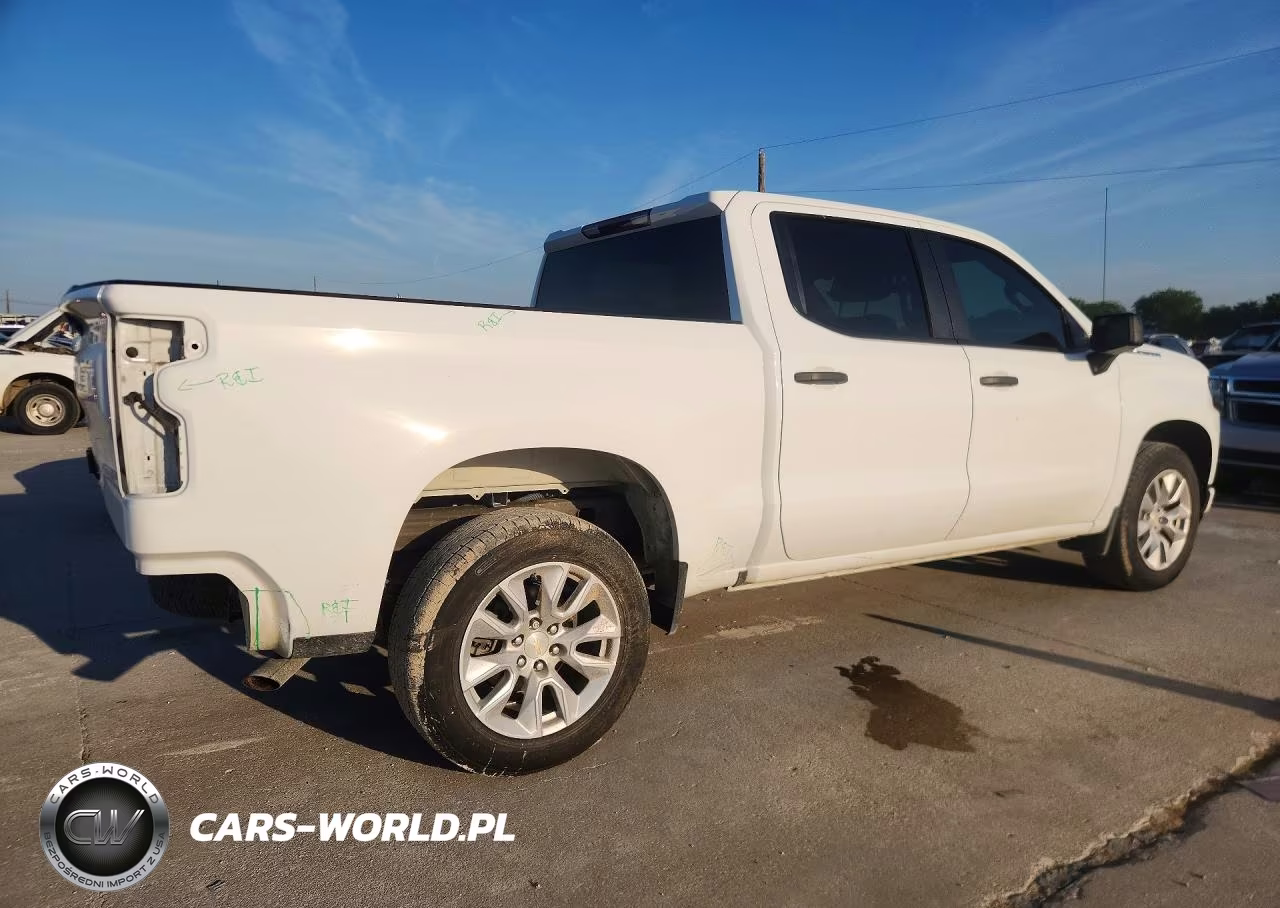 2021 Chevrolet Silverado C1500 Custom VIN:3GCPWBEK6MG212616 - 3