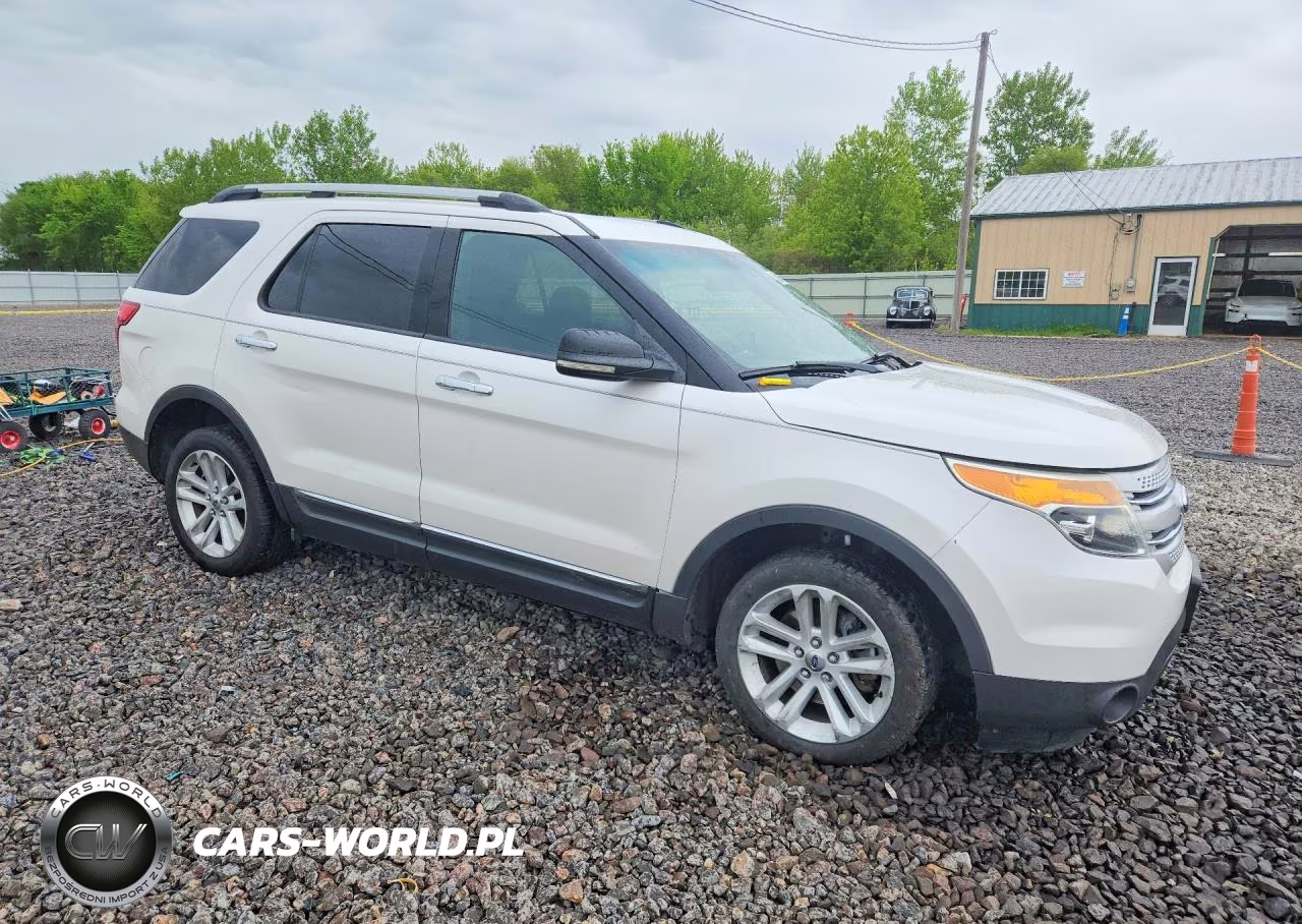 2011 Ford Explorer Xlt VIN:1FMHK7D88BGA21402 - 4