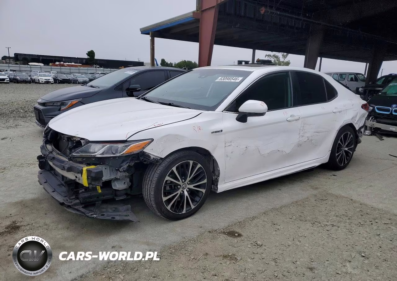 2019 Toyota Camry Hybrid Se – zdjęcie 1 z 13