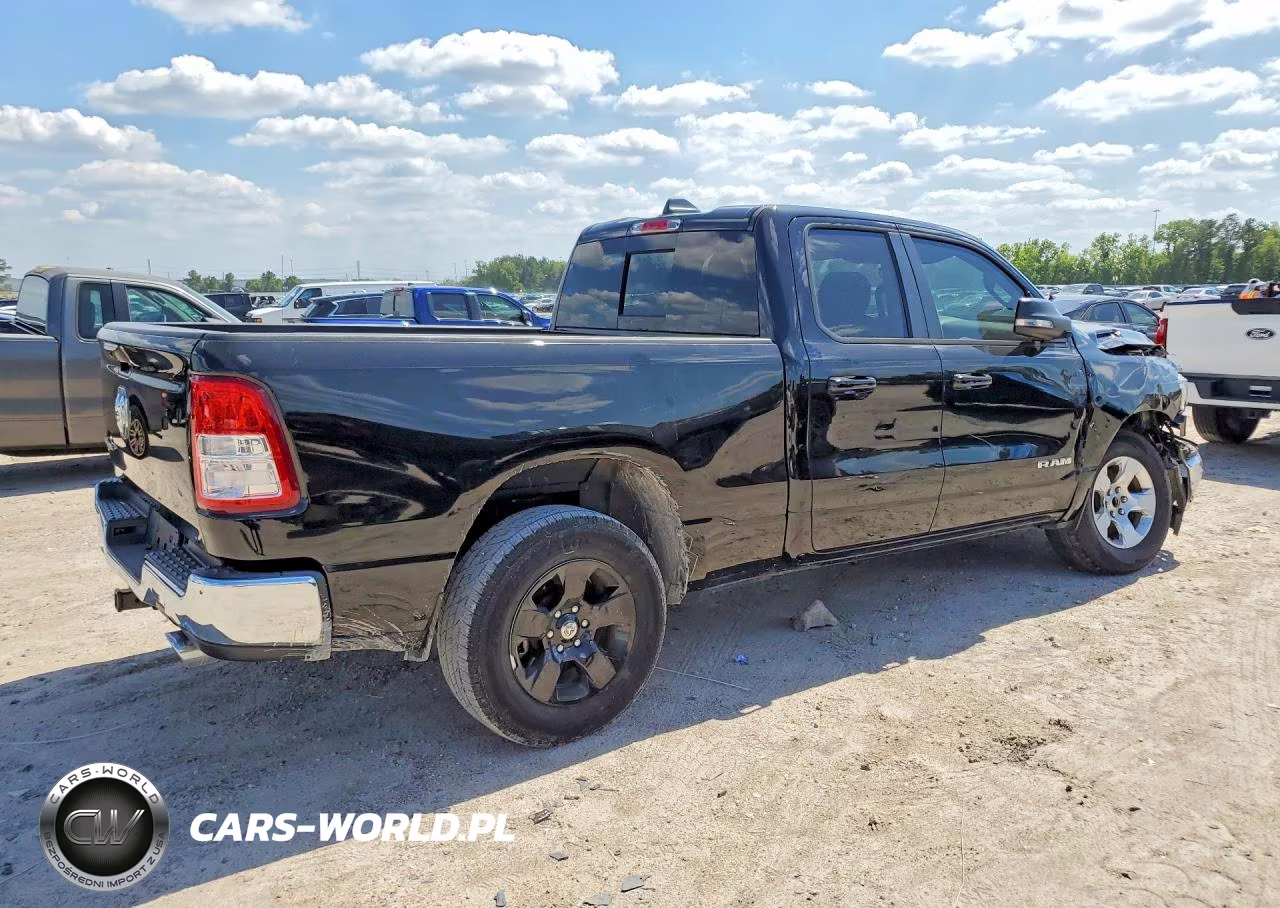 2021 Ram 1500 Big Horn VIN:1C6RREBT1MN647329 - 3