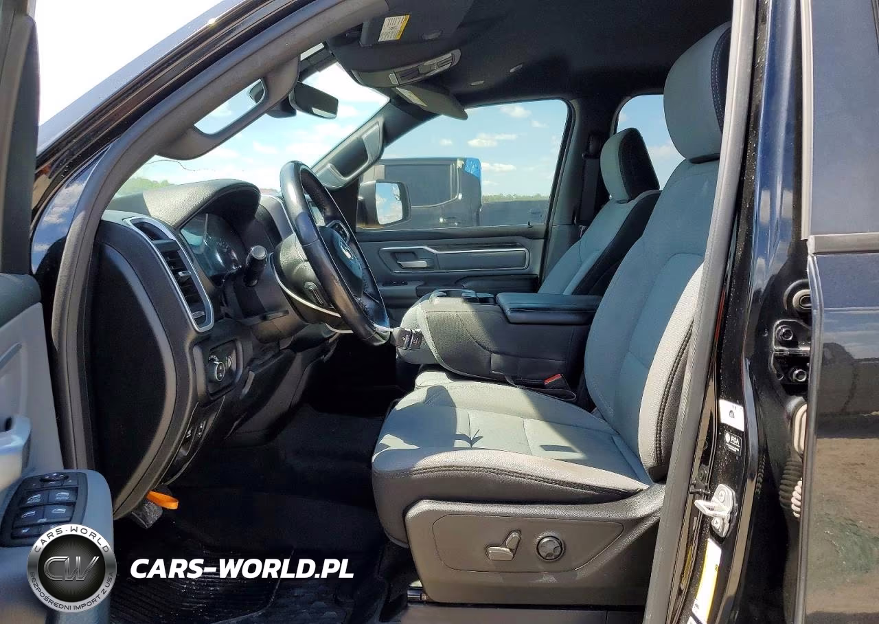 2021 Ram 1500 Big Horn VIN:1C6RREBT1MN647329 - 7
