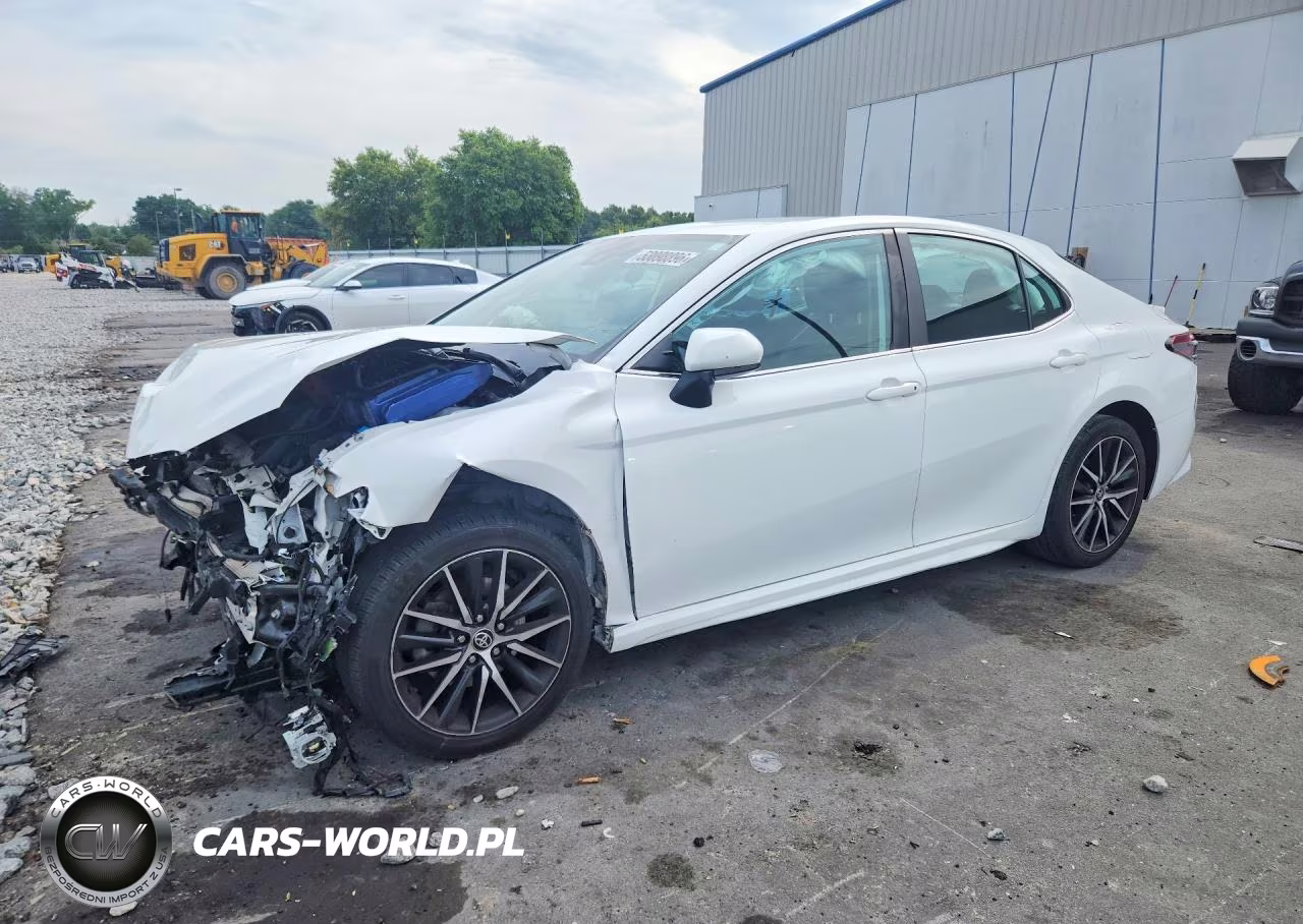 2021 Toyota Camry Se – zdjęcie 1 z 12