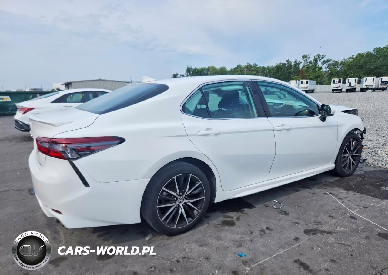 2021 Toyota Camry Se VIN:4T1G11AK6MU522885 - 3