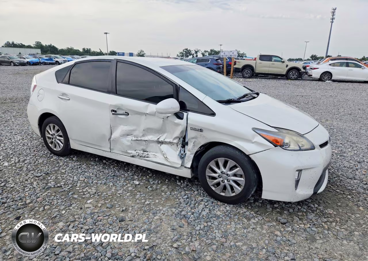 2014 Toyota Prius Plug-In Hybrid Base VIN:JTDKN3DP1E3059728 - 4