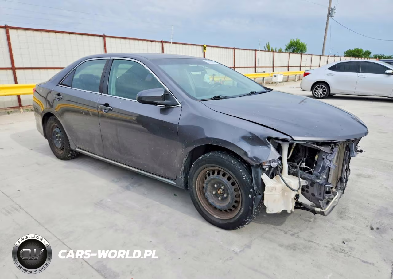 2014 Toyota Camry Le VIN:4T1BF1FK9EU341317 - 4
